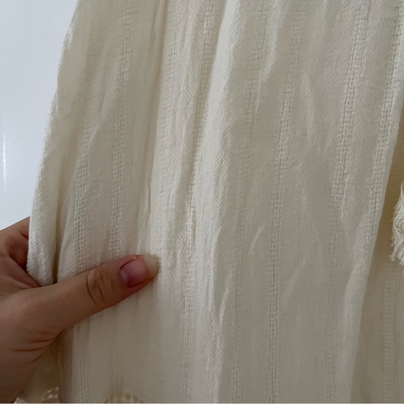 Doe & Rae Cream Dress - Picture 5 of 5